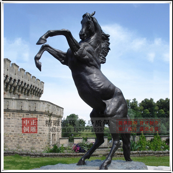 真實比例大小銅馬