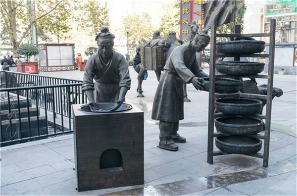 商業街茶文化雕塑.jpg