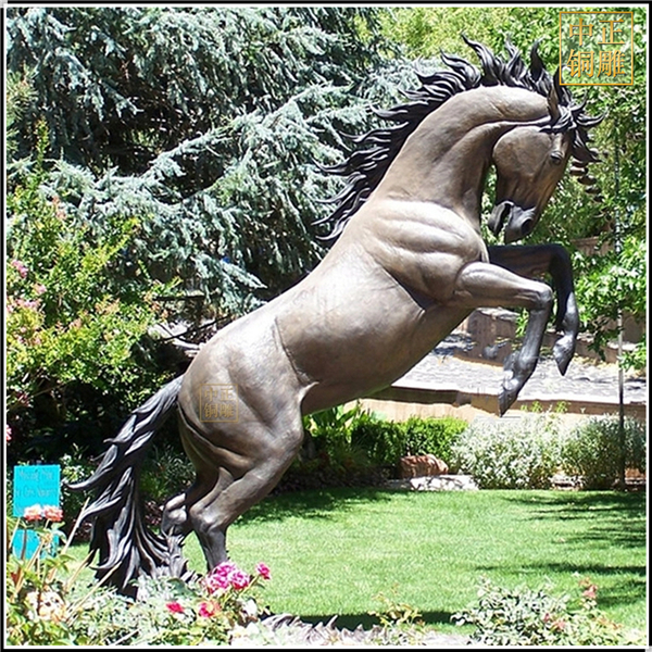 公園動物雕塑