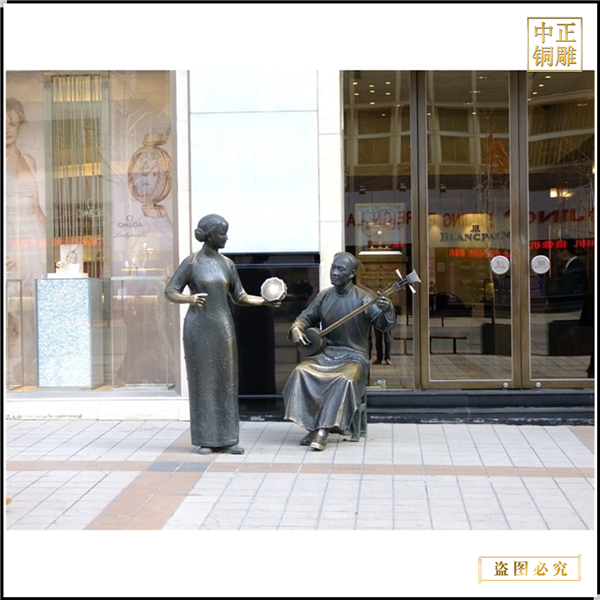 街邊彈唱古代人物雕塑.jpg 街邊彈唱古代人物雕塑.jpg