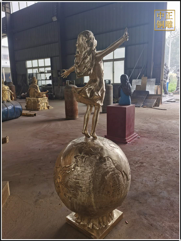4銷售小型西方銅雕塑.jpg