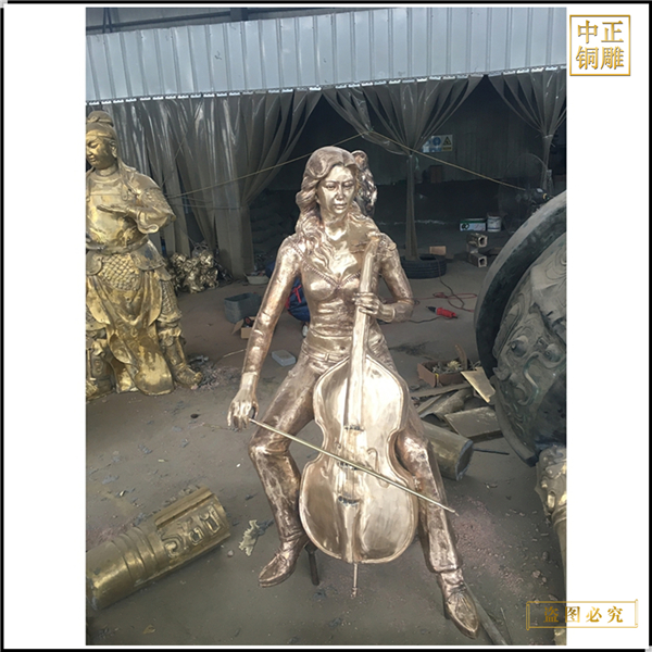 拉琴人物雕塑鑄造