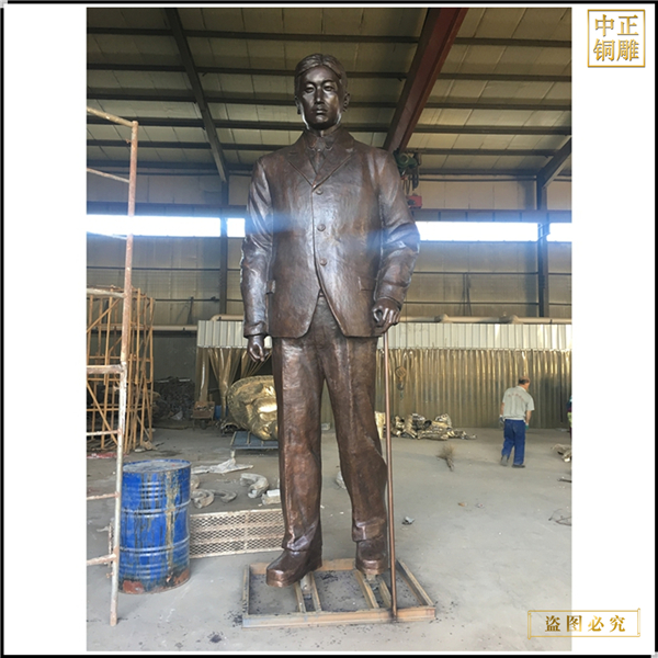 熊希齡雕塑站像鑄造