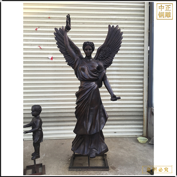 歐式人物雕塑設(shè)計廠家