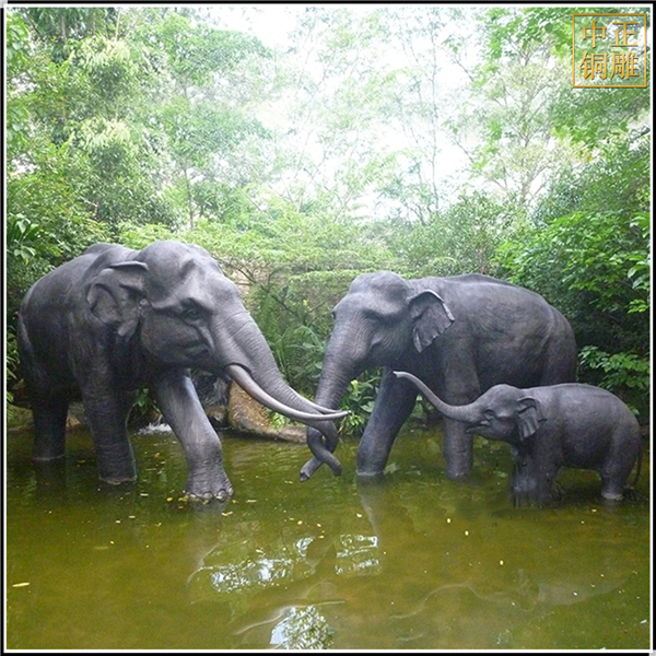 喝水銅大象雕塑鑄造.jpg 喝水銅大象雕塑鑄造.jpg